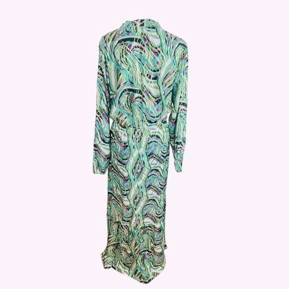 SUHE Styled Italy Abstract Swirl Maxi Dress - Green Purple
Gold - Size L / XL - Picture 3 of 8